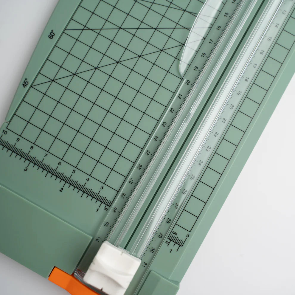 A4 Paper Cutter