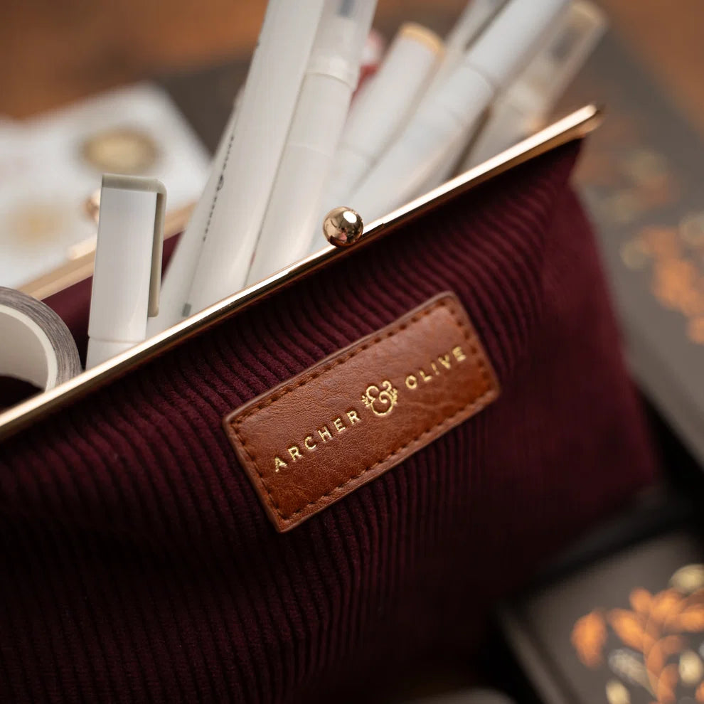 Quiet Corners Kiss-Lock Pouch | Maroon